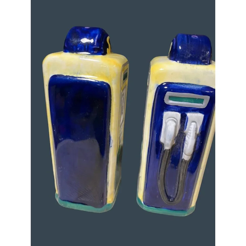 Roadside Gas Pump Salt & Pepper Shaker Set